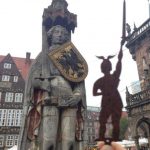 Zwei Freunde: Hermann besucht Roland in Bremen