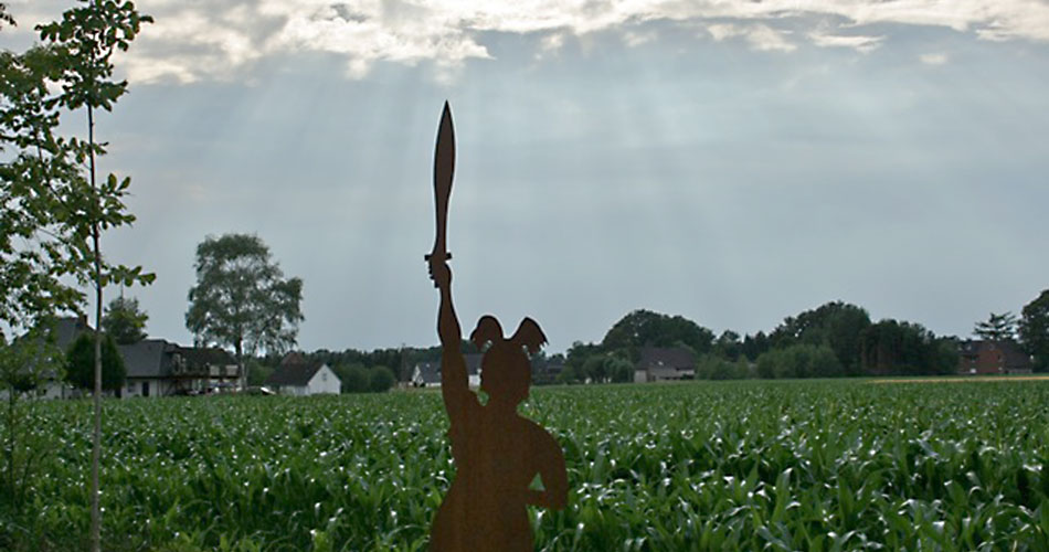 Die Schöpfung: Der Schatten des Hermann – Lippes schönster Mann